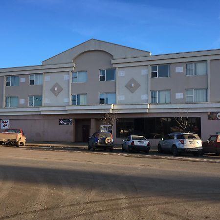 The Silverado Inn Dawson Creek Exteriör bild